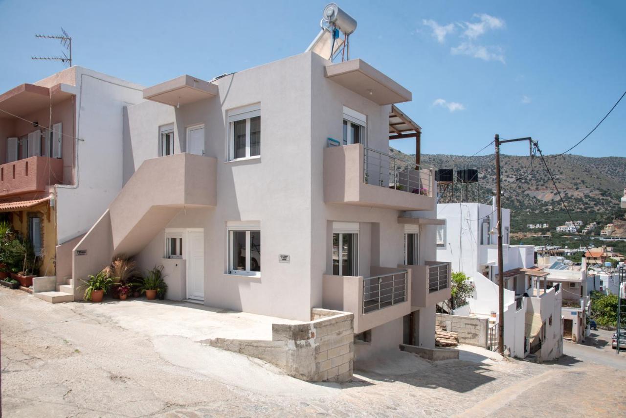 E.Berdufi Apartament Sea View Элунда Экстерьер фото